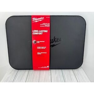 NEW Milwaukee Kneeling Pad Black Tear-Resistant Base Thick Padding